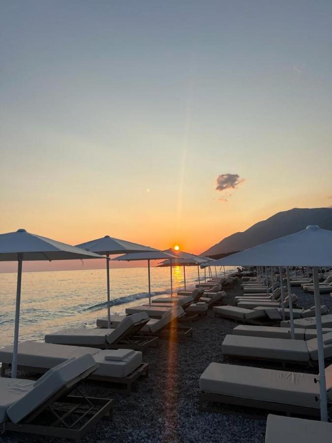 Black Diamond Hotel Dhermi Exterior photo